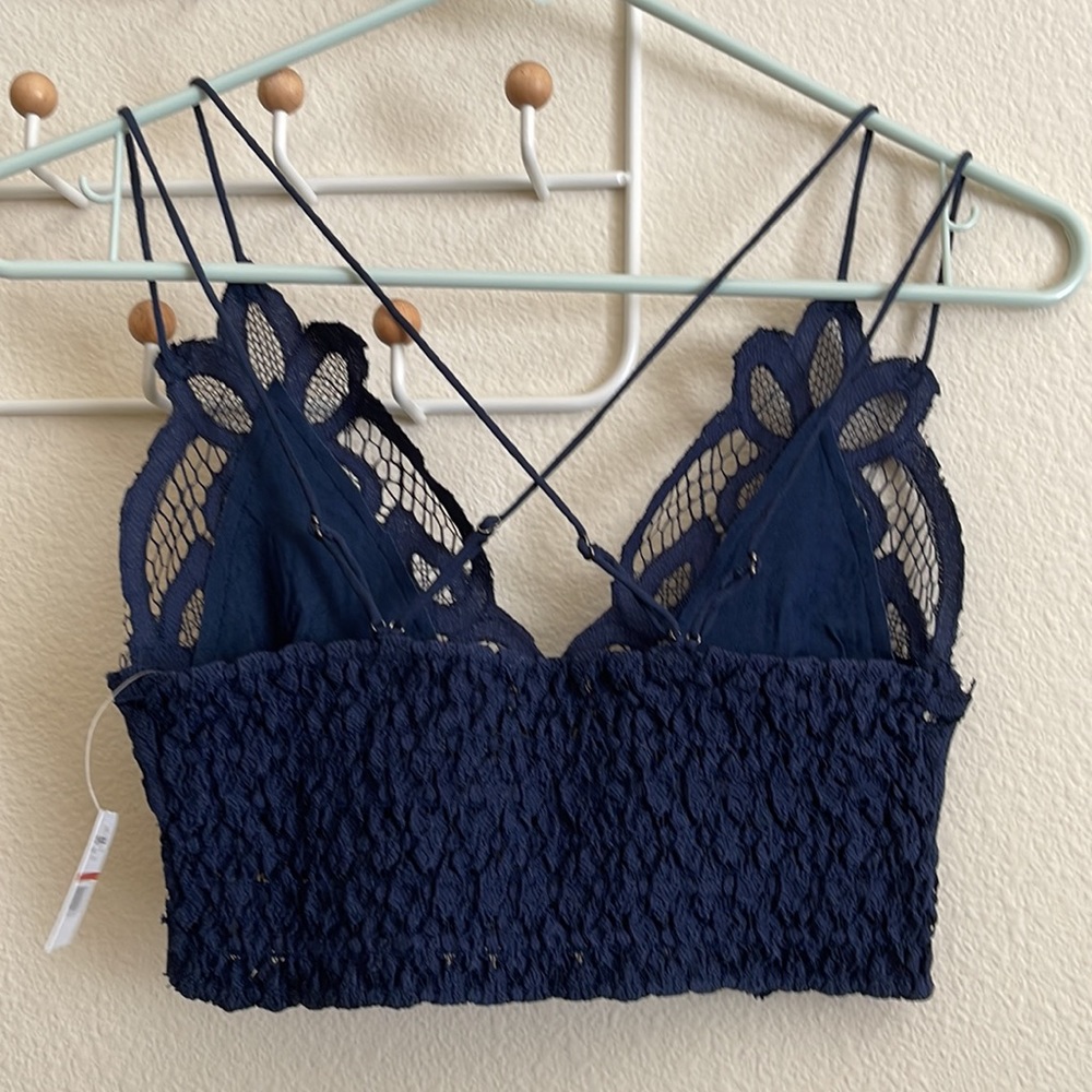 Free people bralette - Picture 2 of 4